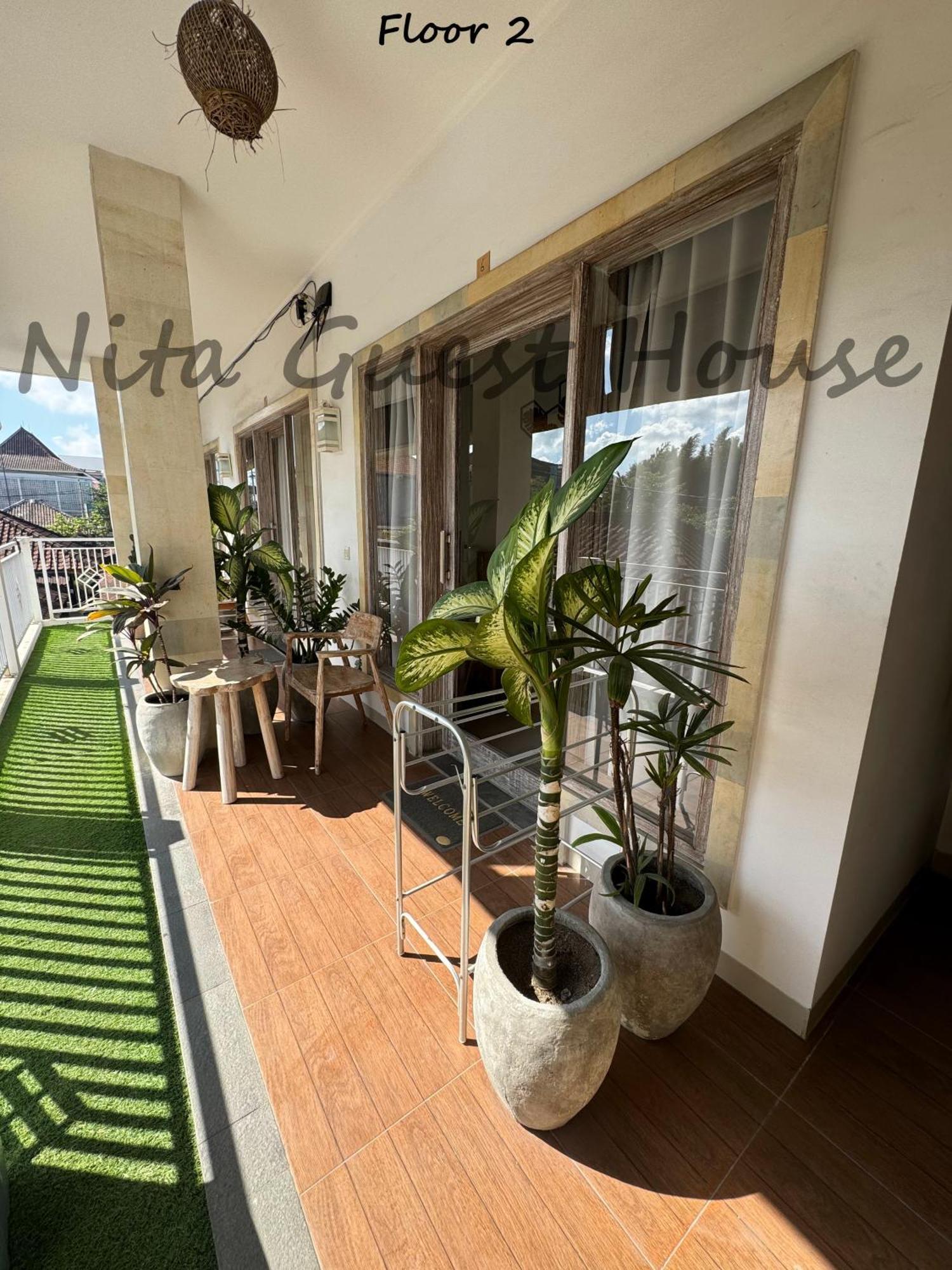 Nita Guest House Bali Canggu Buitenkant foto